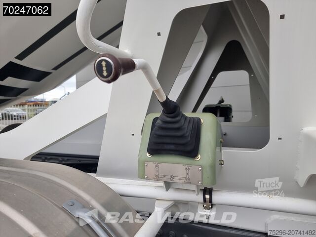 Blender Sitrak G5 350 8X4 8m3 Liebherr mixer Manual Steel Susp...