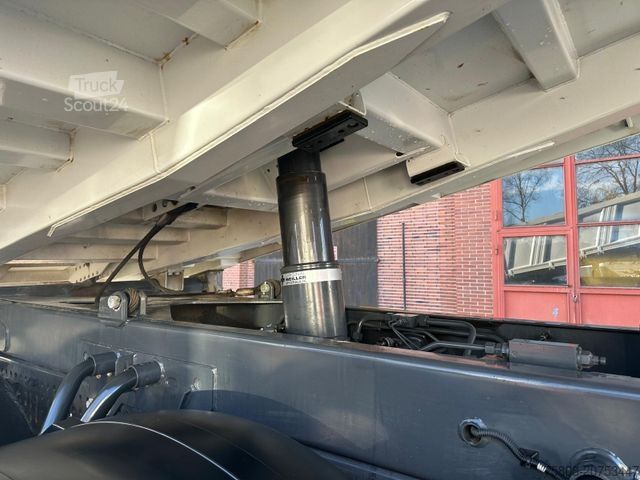 Driezijdige kipper MERCEDES-BENZ 3345 6x6 Meiller DSK 1,20m Bordwände AHK Hydr.