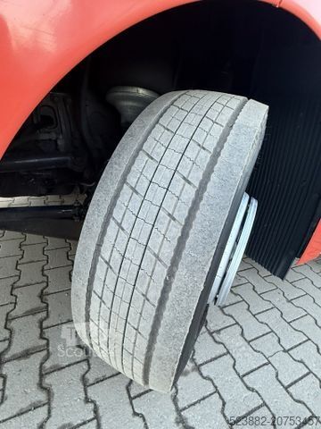 Φορτηγό κουτί (κουρμπαριστό) MAN TGX26.480 Lift-Lenk*Retarder*ACC*Koffer 8,1m*XLX