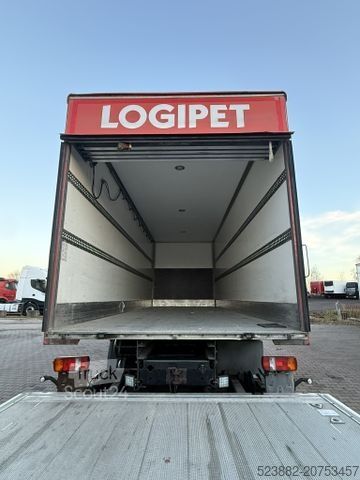 Φορτηγό κουτί (κουρμπαριστό) MAN TGX26.480 Lift-Lenk*Retarder*ACC*Koffer 8,1m*XLX