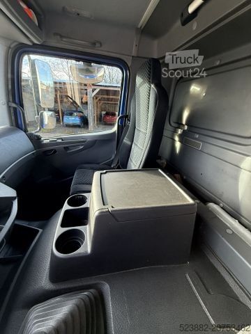 Kühlkoffer-LKW MERCEDES-BENZ Axor 1829 Koffer 8m*2Kammer*LBW2t*AHK*KLIMA*