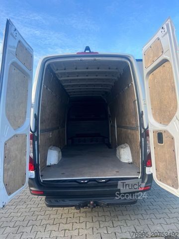 Κλειστό βαν MERCEDES-BENZ Sprinter 317 MAXI 9G-TR LED KLIMA 360°KAMERA AHK