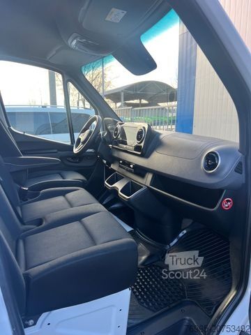 Κλειστό βαν MERCEDES-BENZ Sprinter 317 MAXI 9G-TR LED KLIMA 360°KAMERA AHK