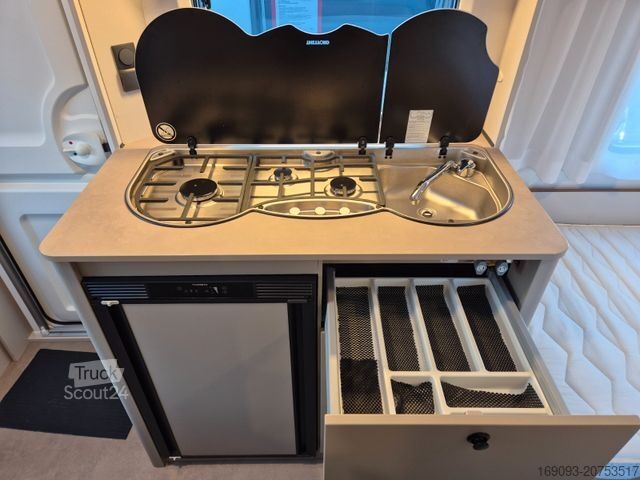 Τροχόσπιτο LMC Sassino 460E *Mj25*Klima*Außendose*Fahrradträger