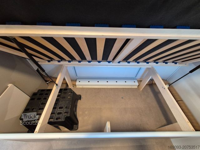 Τροχόσπιτο LMC Sassino 460E *Mj25*Klima*Außendose*Fahrradträger