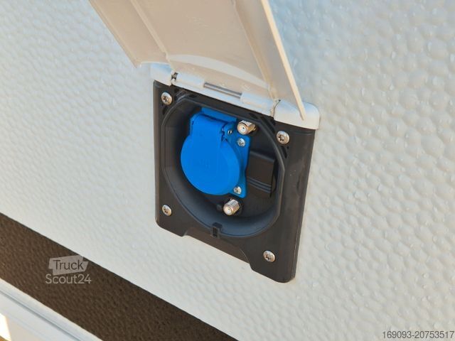 Τροχόσπιτο LMC Sassino 460E *Mj25*Klima*Außendose*Fahrradträger