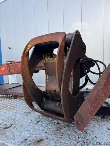 شاحنة الأخشاب Scania R560 V8 **6X4+JONSERED 1020 CRANE**