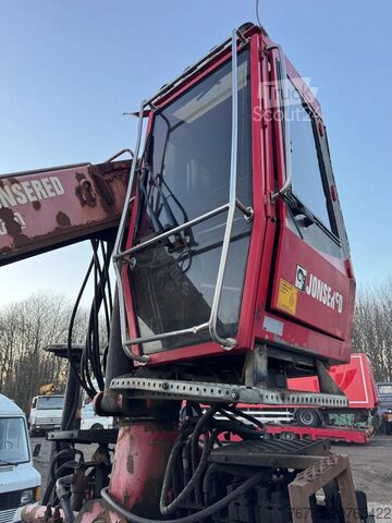 شاحنة الأخشاب Scania R560 V8 **6X4+JONSERED 1020 CRANE**