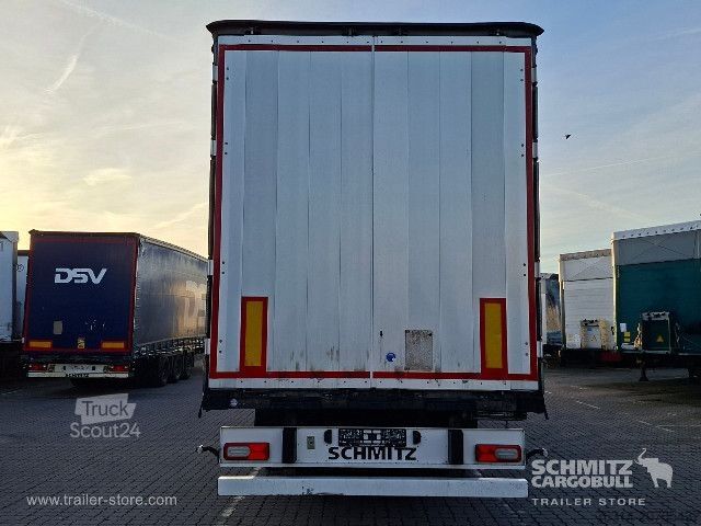 مقطورة نصفية مفتوحة مع قماش مشمع Schmitz Cargobull Curtainsider Standard Getränke
