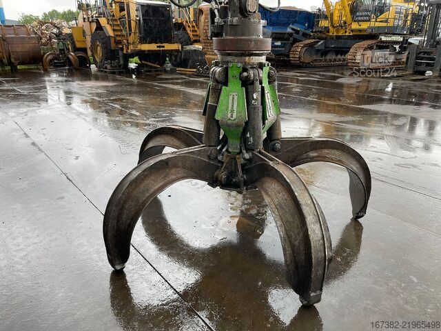 Stroj pro manipulaci s materiálem Liebherr LH30 M - Material Handler