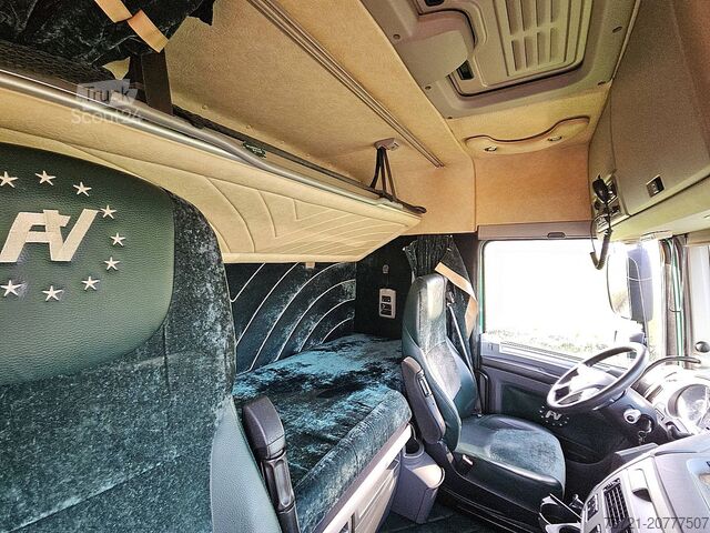 Standard-SZM DAF XF 510 6X2 FTG SPACECAB