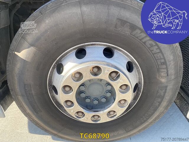 معيار SZM Mercedes-Benz Actros 1842