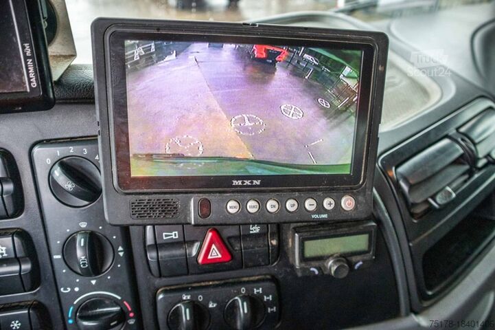 Camion-benne avec grue MERCEDES ACTROS 3344 AK - HMF1643 Z2