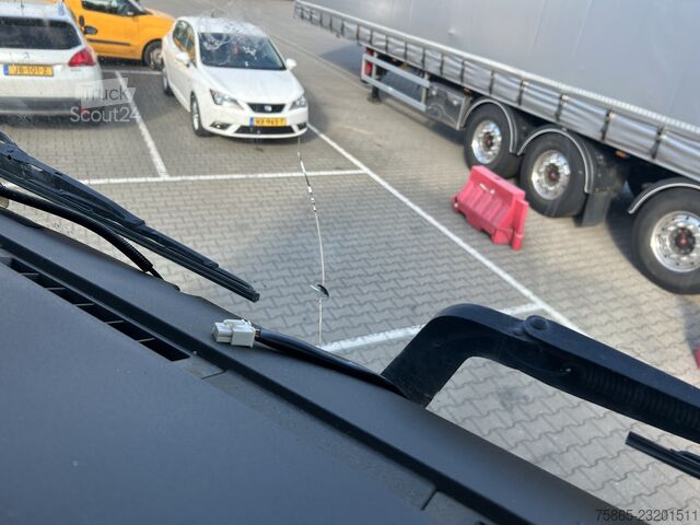 Volvo FH 460 Globetrotter / 759 bin km / Takograf V2 / Gece Kliması / 2 Depo / Muayene (APK TÜV) 02- Volvo FH 460 Globetrotter / 759 dkm / Tacho V2 / Nigh...