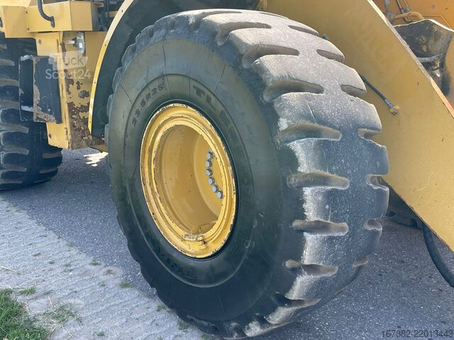 Laster Caterpillar 950M
