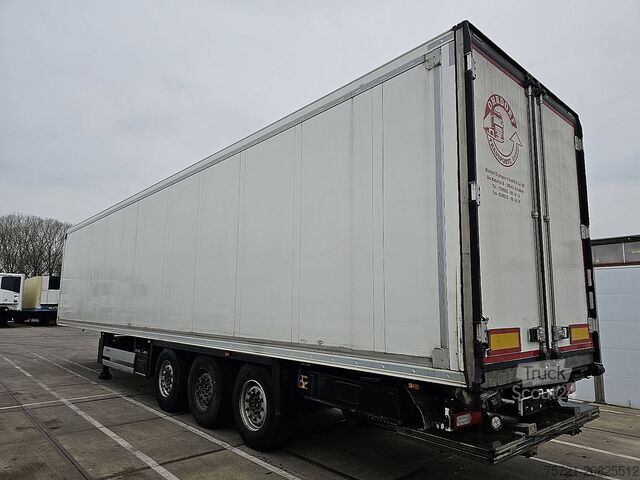 Hűtött/fagyasztott szállítás SCHMITZ SKO 24/L-13.4 FP