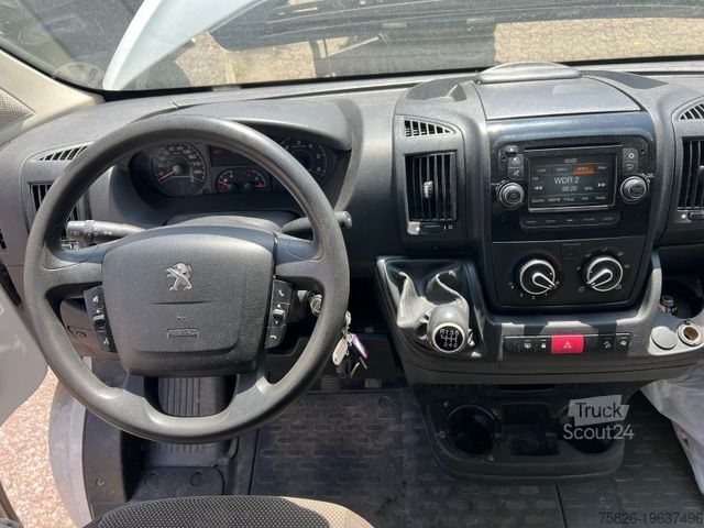 Bestelwagen met verhoogd dak PEUGEOT Boxer Kasten  L2H2 Avantage Edition MOTORSCHADEN