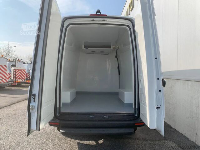 Reefer van Mercedes-Benz Sprinter 317 CDI*NEW XARIOS 350*L2H2*360°CAMERA...