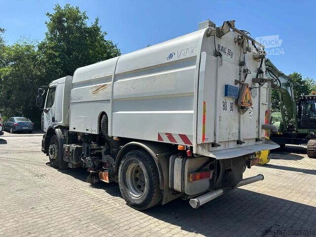 Zamiatarka Renault Premium Lander 340 DXI