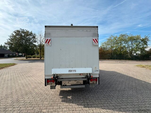 Furgoneta caja IVECO Daily 70C18 Hi-Matic Koffer mit LBW*TÜV neu !*