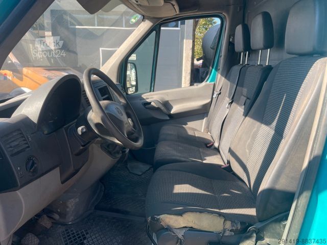 Fourgon surélevé MERCEDES-BENZ Sprinter 209 CDI Kastenwagen Hoch Mittel BJ 2008