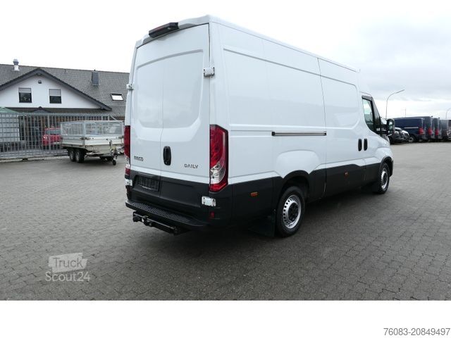 Bestelwagen met verhoogd dak IVECO Daily35-180 3.0ltr. L2H2 Klima Navi HiMatik AHK