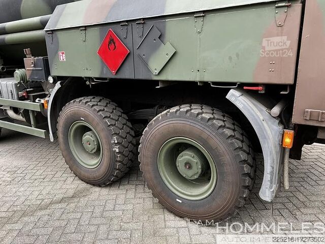 Autocisternă Iveco 340E42 8x8