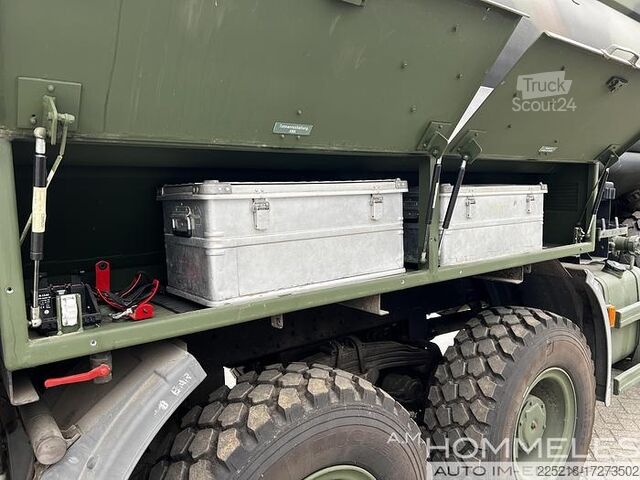 Autocisternă Iveco 340E42 8x8