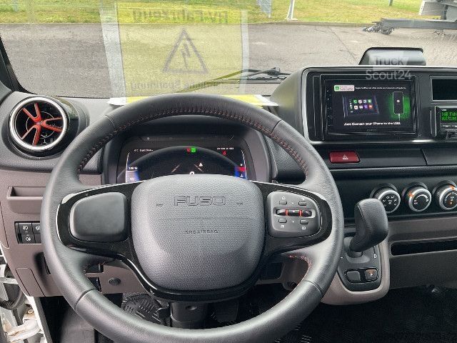 Furgoneta caja FUSO Mitsubishi eCanter 7C18 L-Bat Koffer Spier