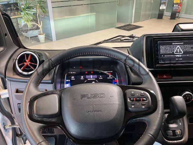 Camion porte-caissons Telehoist FUSO Mitsubishi eCanter 7C18 M-Bat Abroller Container