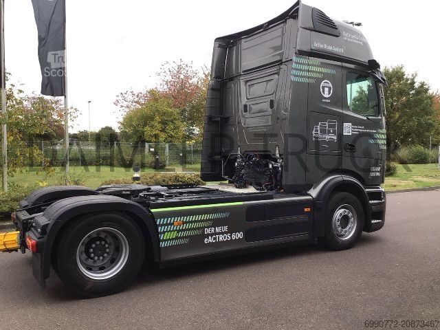 Standard nyergesvontató Mercedes-Benz eActros 600 LS GigaSpace StyleLine SHZ Standklima