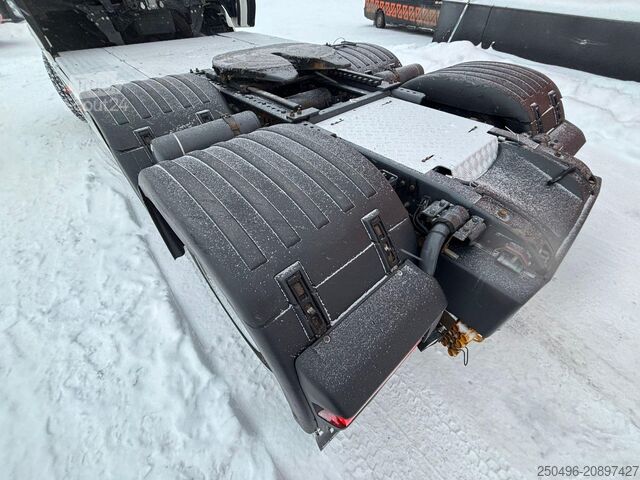 Standardowy ciągnik Scania S 580 6x2 RETARDER