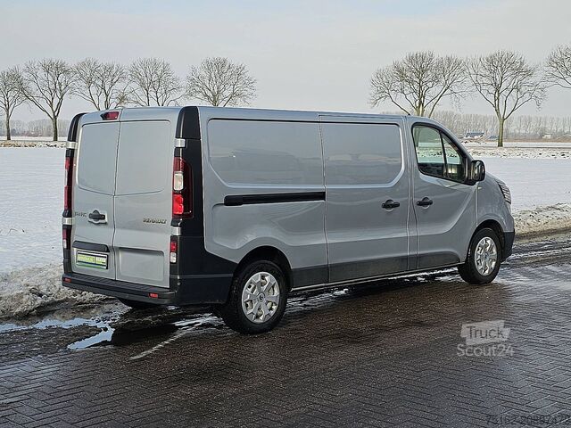 Korkeakattoinen farmari RENAULT TRAFIC 2.0 DCI L2H1 Navi Euro6 AC!