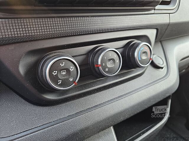 Korkeakattoinen farmari RENAULT TRAFIC 2.0 DCI L2H1 Navi Euro6 AC!