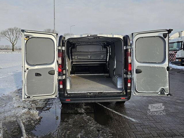 Korkeakattoinen farmari RENAULT TRAFIC 2.0 DCI L2H1 Navi Euro6 AC!