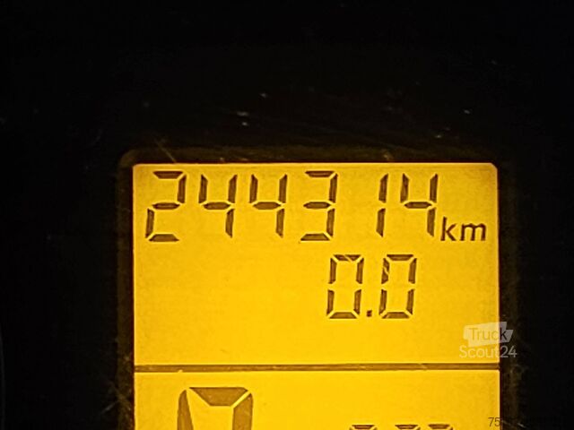 Korkeakattoinen farmari MERCEDES-BENZ SPRINTER 316 L1H1 Trekhaak Airco