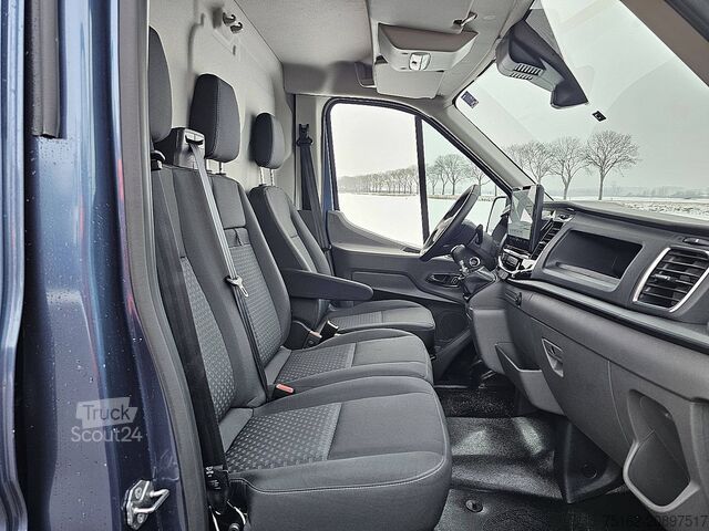 Универсал с высокой крышей FORD TRANSIT 2.0 L2H3 Xenon CarPlay!