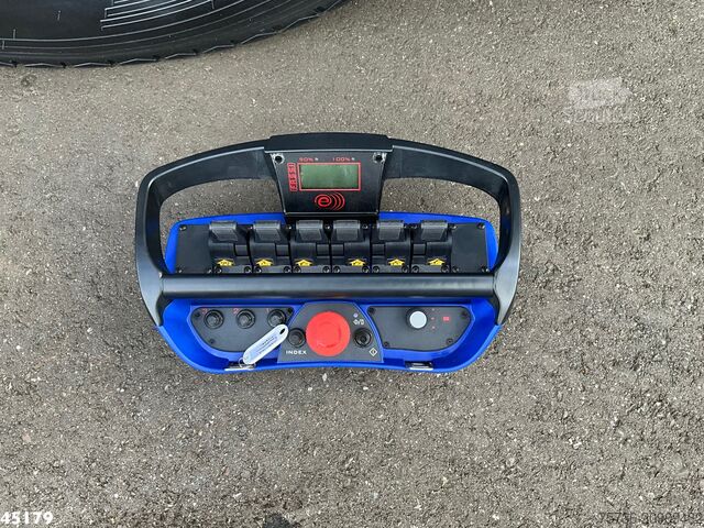 3-sānu pašizgāzējs MAN TGM 18.320 Euro 6 Fassi 13 Tonmeter laadkraan N...