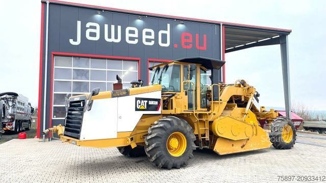 Jordstabilisator WIRTGEN CAT RM 300 /Soil Stabilizer /Bodenstabilisierer