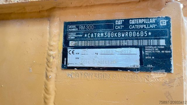 Jordstabilisator WIRTGEN CAT RM 300 /Soil Stabilizer /Bodenstabilisierer