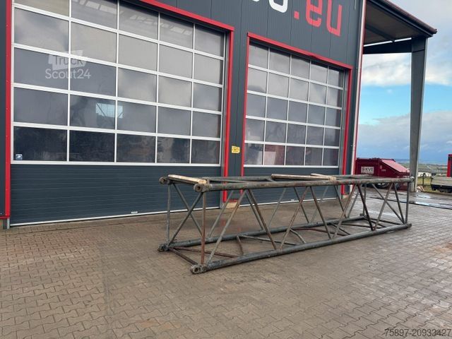  LIEBHERR HS832 - 843 - 853 HD Boom 6M Gittermast