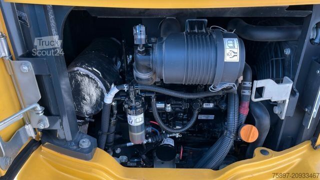 Міні-екскаватор KOMATSU PC 26 MR-5 (145 hrs) Finanzierung möglich /