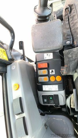 Міні-екскаватор KOMATSU PC 26 MR-5 (145 hrs) Finanzierung möglich /