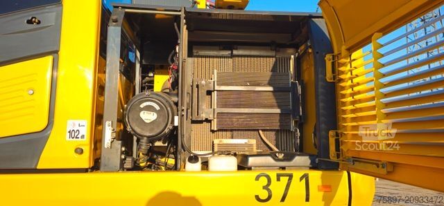 Мобільний екскаватор KOMATSU PW 160-11 Straßenzulassung + Anhängerkupplung