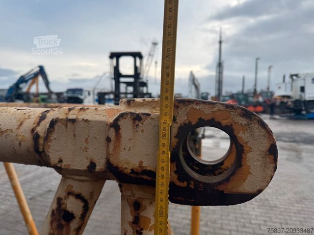  LIEBHERR HS 883 HD Gittermast Boom Spacer / kein 853 843