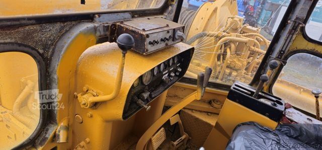 Дорожній каток KOMATSU D355-3 Pipelayer / Rohrleger / 90 ton Hubkraft