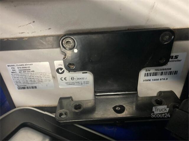 Máquina agrícola CLAAS S10 Lenksystem