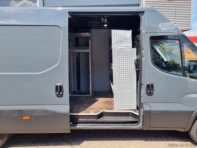 Furgão de painéis Iveco Daily 35C18 3.0D 180PK L4H2 Maxi N1 Hi-Matic Eu...