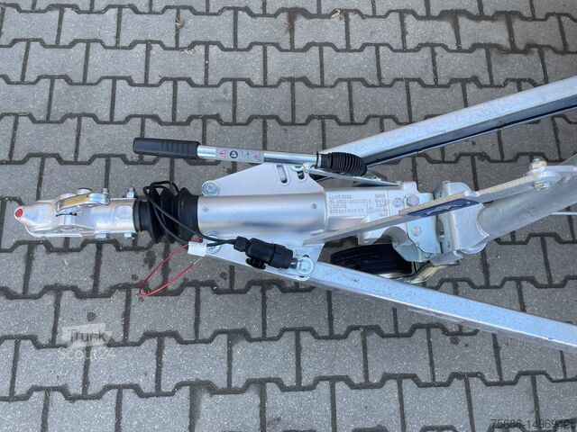 Nyitott platós Saris Pritsche Autotransporter PL 506 204 3500