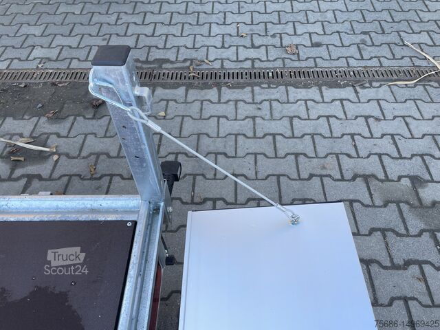 Nyitott platós Saris Pritsche Autotransporter PL 506 204 3500